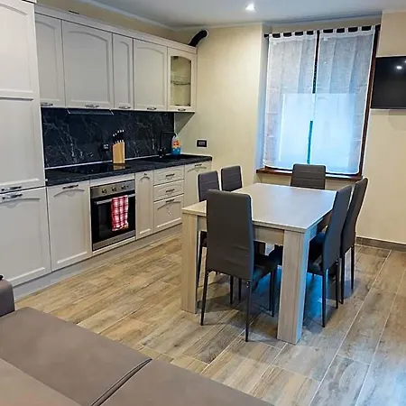 El Rocol 公寓式酒店 3*