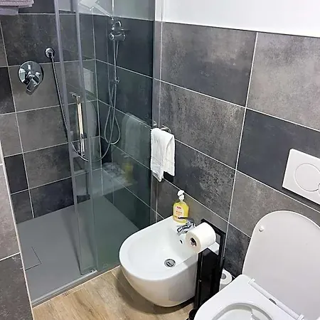 El Rocol 3* Vezza dʼOglio